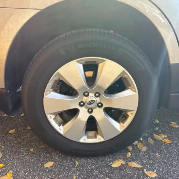 More photos of 2011 Subaru Outback 2.5i Limited at 101 Motors, NJ