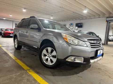 More photos of 2011 Subaru Outback 2.5i Limited at 101 Motors, NJ