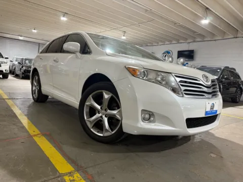 More photos of 2010 Toyota Venza Base V6 at 101 Motors, NJ
