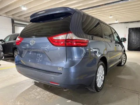 More photos of 2017 Toyota Sienna XLE 7 Passenger at 101 Motors, NJ