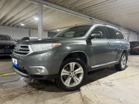 Photos of 2012 Toyota Highlander Limited V6 for sale in Carlstadt, NJ at 101 Motors