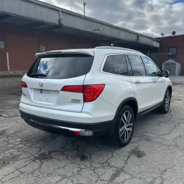 More photos of 2016 Honda Pilot Touring at 101 Motors, NJ
