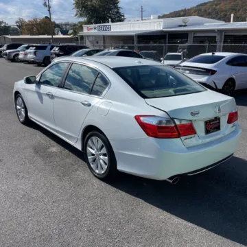 More photos of 2014 Honda Accord Touring at 101 Motors, NJ