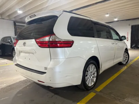 More photos of 2015 Toyota Sienna XLE Premium 7 Passenger at 101 Motors, NJ