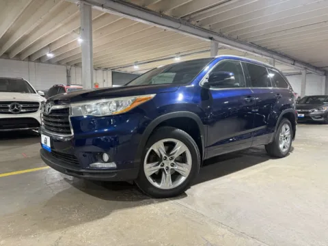 Photos of 2015 Toyota Highlander Limited V6 for sale in Carlstadt, NJ at 101 Motors