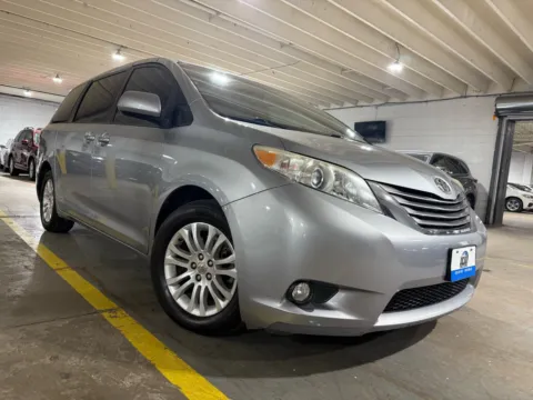 More photos of 2016 Toyota Sienna XLE 8 Passenger at 101 Motors, NJ