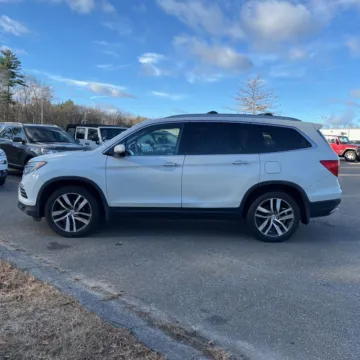 More photos of 2017 Honda Pilot Touring at 101 Motors, NJ