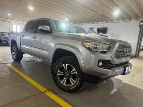 More photos of 2017 Toyota Tacoma TRD Sport at 101 Motors, NJ