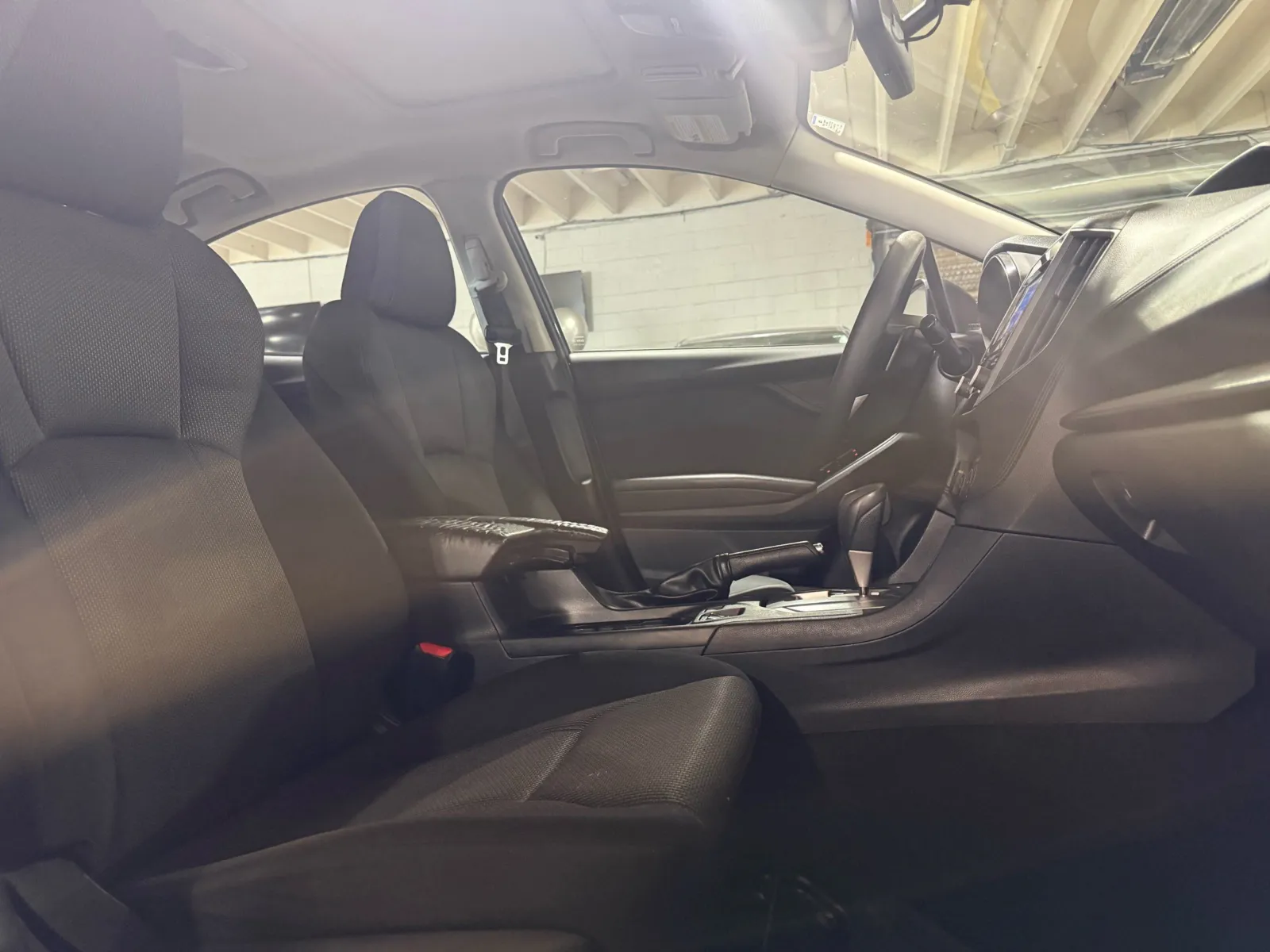 Subaru Impreza photo 10