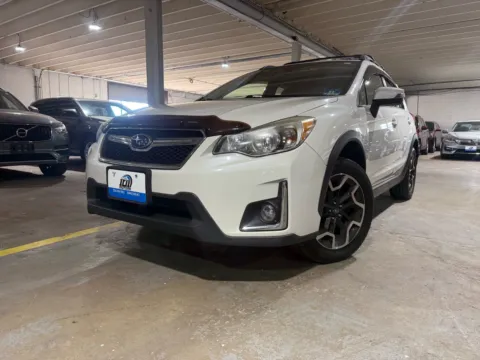 White 2016 Subaru Crosstrek 2.0i Limited for sale in Carlstadt, NJ