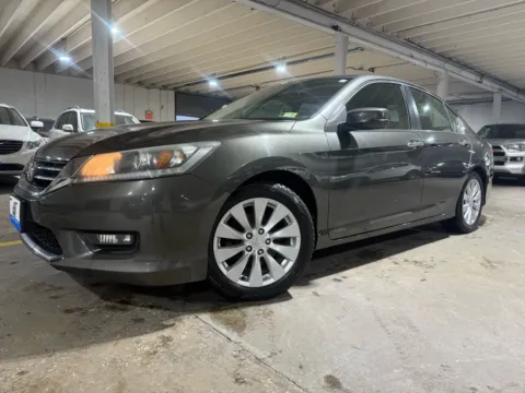 Photos of 2015 Honda Accord EX-L for sale in Carlstadt, NJ at 101 Motors