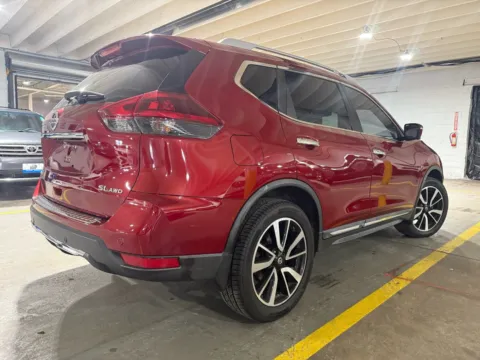 More photos of 2019 Nissan Rogue SL at 101 Motors, NJ