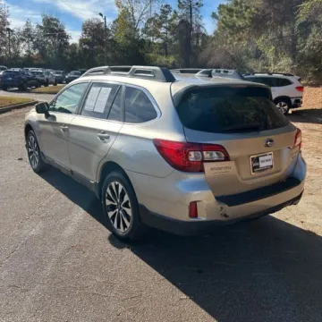 More photos of 2016 Subaru Outback 3.6R Limited at 101 Motors, NJ