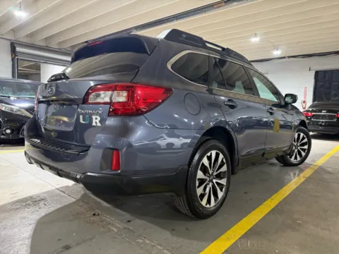More photos of 2016 Subaru Outback 2.5i Limited at 101 Motors, NJ