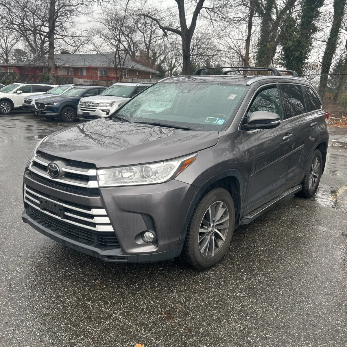 Gray 2017 Toyota Highlander XLE for sale in Carlstadt, NJ