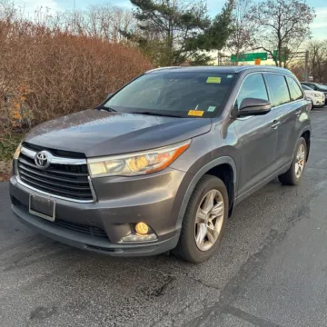 Gray 2015 Toyota Highlander Limited V6 for sale in Carlstadt, NJ