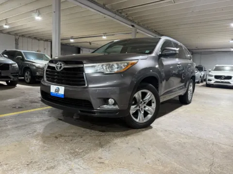 Gray 2015 Toyota Highlander Limited V6 for sale in Carlstadt, NJ