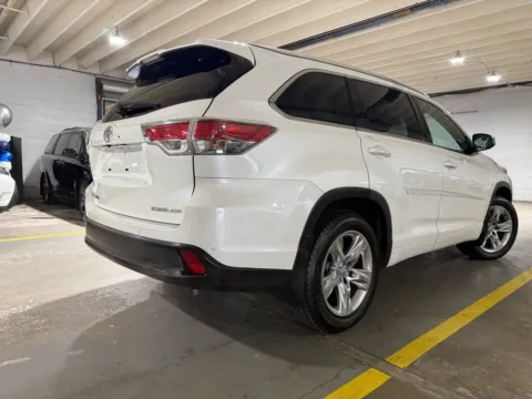 More photos of 2015 Toyota Highlander Limited Platinum V6 at 101 Motors, NJ