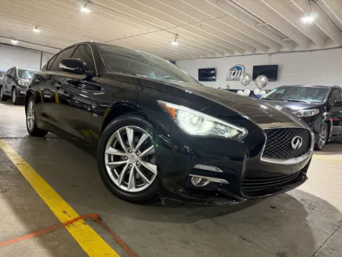 More photos of 2016 INFINITI Q50 3.0t Premium at 101 Motors, NJ