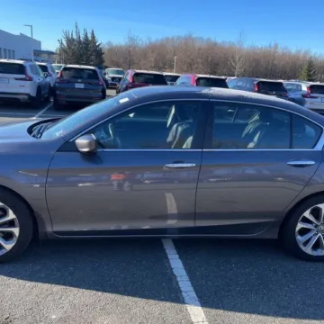 More photos of 2013 Honda Accord Sport at 101 Motors, NJ