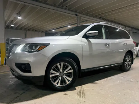 Photos of 2018 Nissan Pathfinder S for sale in Carlstadt, NJ at 101 Motors