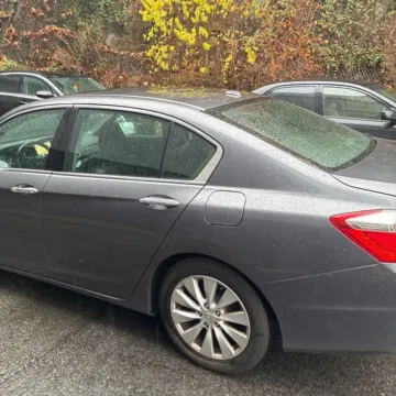 More photos of 2013 Honda Accord EX-L V-6 at 101 Motors, NJ