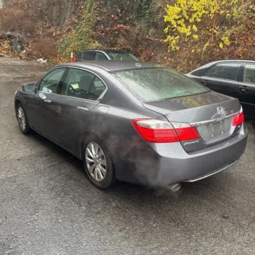 More photos of 2013 Honda Accord EX-L V-6 at 101 Motors, NJ