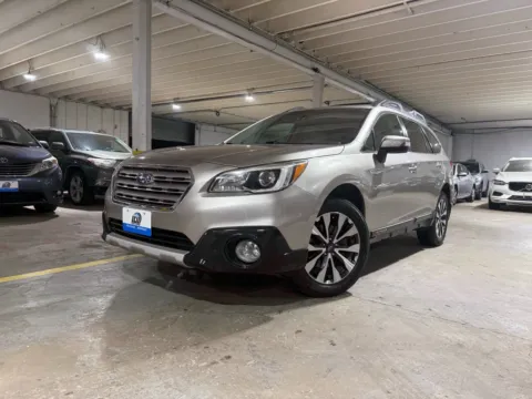 White 2016 Subaru Outback 2.5i Limited for sale in Carlstadt, NJ