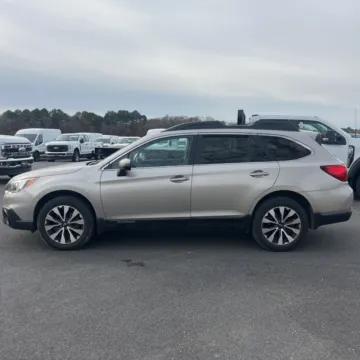 Another view of 2016 Subaru Outback 2.5i Limited for sale in Carlstadt, NJ at 101 Motors