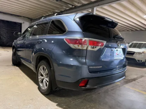 Another view of 2015 Toyota Highlander XLE V6 for sale in Carlstadt, NJ at 101 Motors