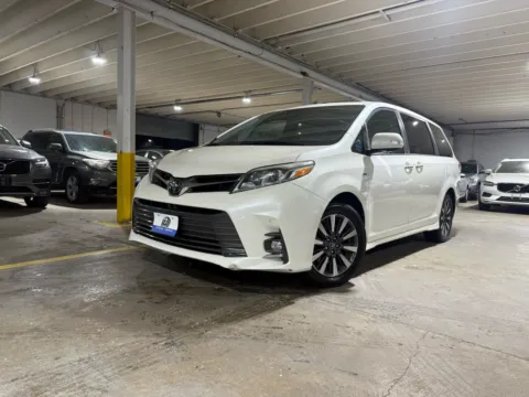 White 2018 Toyota Sienna Limited Premium 7 Passenger for sale in Carlstadt, NJ