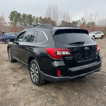 More photos of 2015 Subaru Outback 2.5i Limited at 101 Motors, NJ