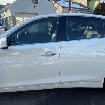 More photos of 2017 INFINITI Q50 3.0t Signature Edition at 101 Motors, NJ