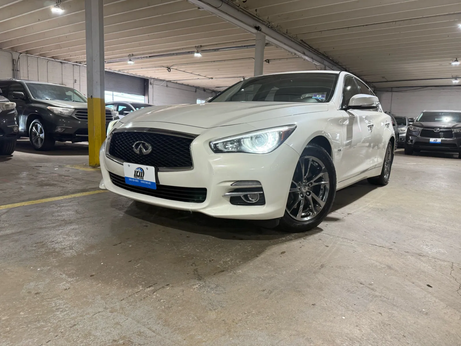 2017 INFINITI Q50 Signature Edition