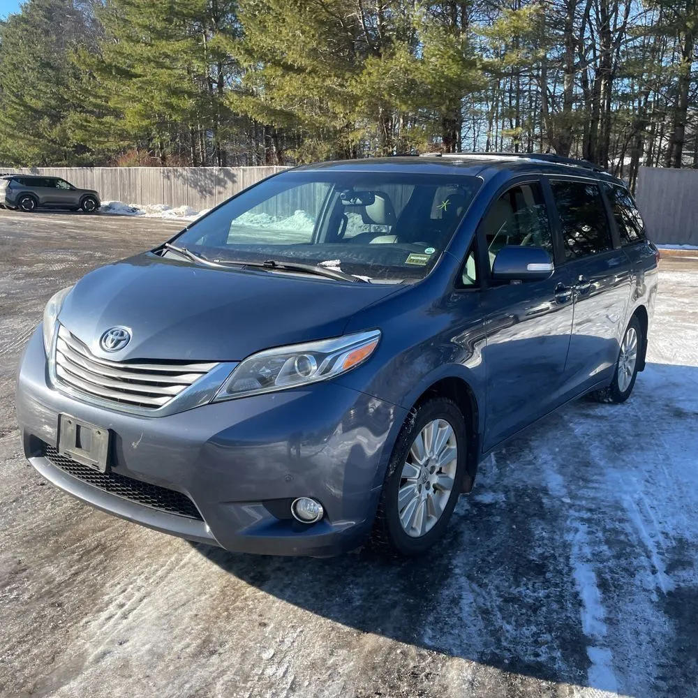 2015 Toyota Sienna