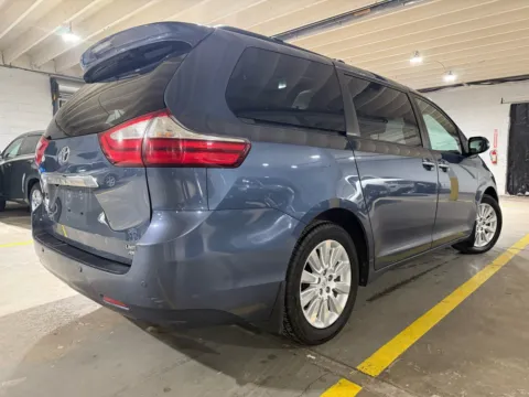 More photos of 2015 Toyota Sienna Limited Premium 7 Passenger at 101 Motors, NJ