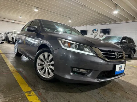 More photos of 2013 Honda Accord EX-L V-6 at 101 Motors, NJ