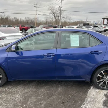 More photos of 2017 Toyota Corolla SE at 101 Motors, NJ