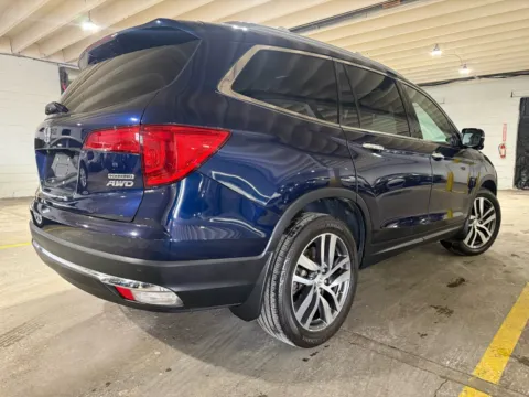 More photos of 2018 Honda Pilot Touring at 101 Motors, NJ