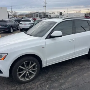 Photos of 2016 Audi Q5 3.0T Premium Plus for sale in Carlstadt, NJ at 101 Motors
