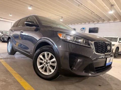More photos of 2019 Kia Sorento 2.4L LX at 101 Motors, NJ
