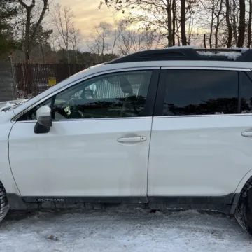More photos of 2015 Subaru Outback 2.5i Limited at 101 Motors, NJ