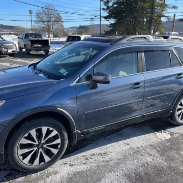 Photos of 2017 Subaru Outback 2.5i Limited for sale in Carlstadt, NJ at 101 Motors