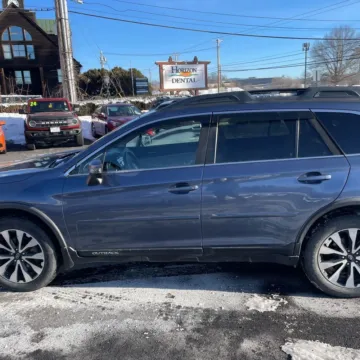 More photos of 2017 Subaru Outback 2.5i Limited at 101 Motors, NJ