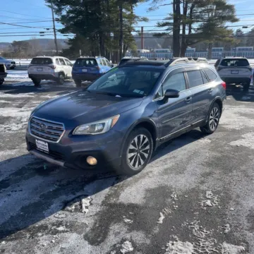 Blue 2017 Subaru Outback 2.5i Limited for sale in Carlstadt, NJ