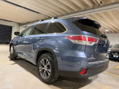 Another view of 2016 Toyota Highlander XLE V6 for sale in Carlstadt, NJ at 101 Motors
