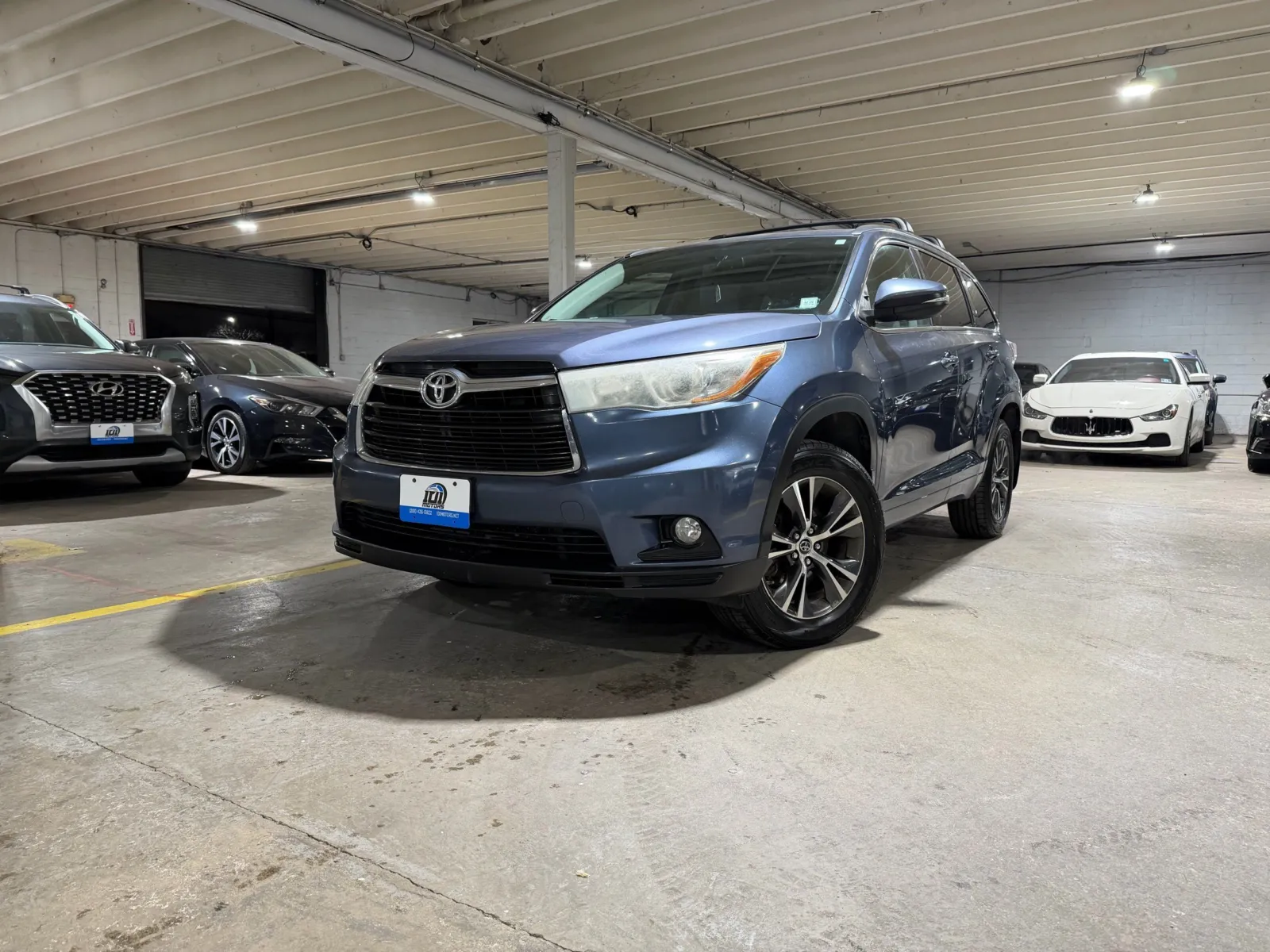 Blue 2016 Toyota Highlander XLE V6 for sale in Carlstadt, NJ
