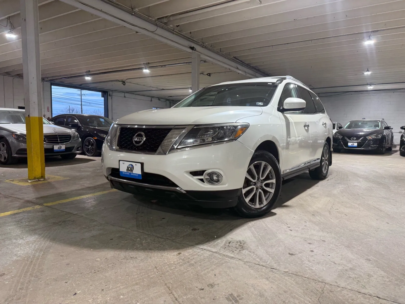 2016 Nissan Pathfinder SL