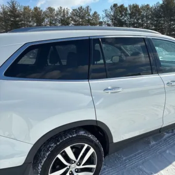 More photos of 2016 Honda Pilot Touring at 101 Motors, NJ