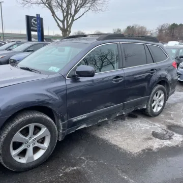 Photos of 2013 Subaru Outback 2.5i Limited for sale in Carlstadt, NJ at 101 Motors